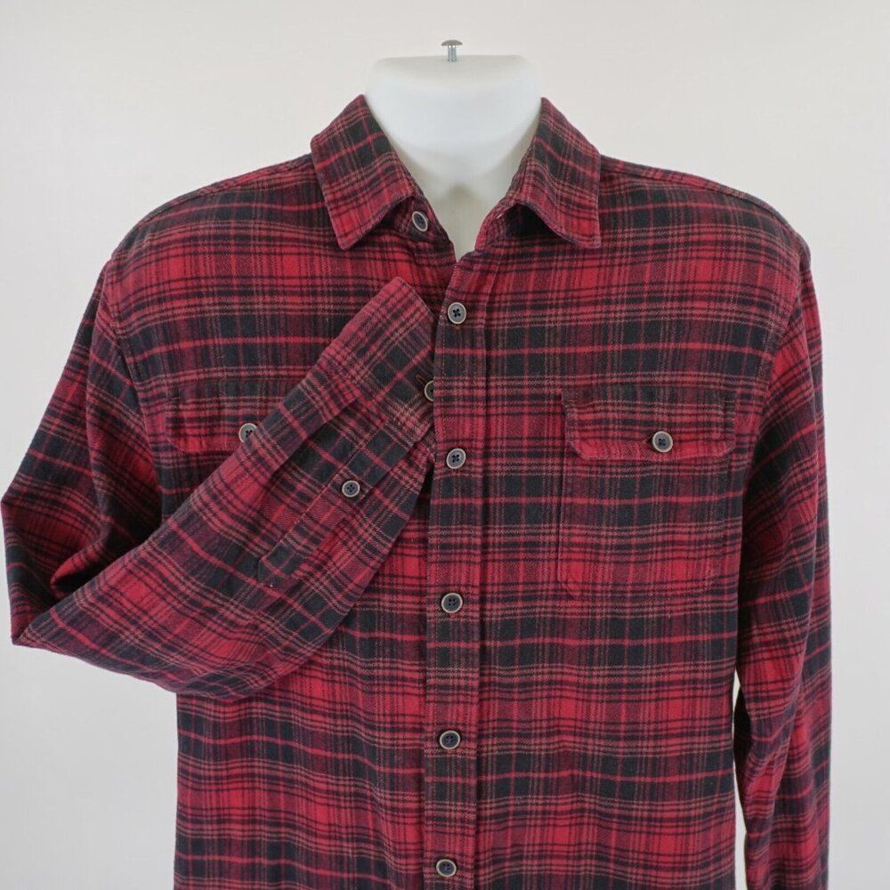 Jachs Red Red Plaid Flannel Medium Collared Dress Shirt Pocket Front